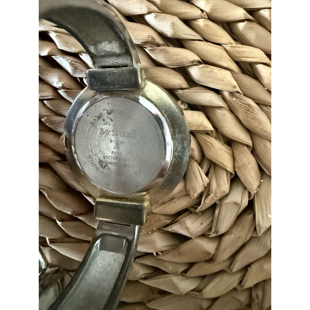 Vintage Bay Studio Watch Lot of 3 | Women’s Fashion Watches | Gold Tone | Repair - Picture 5 of 6